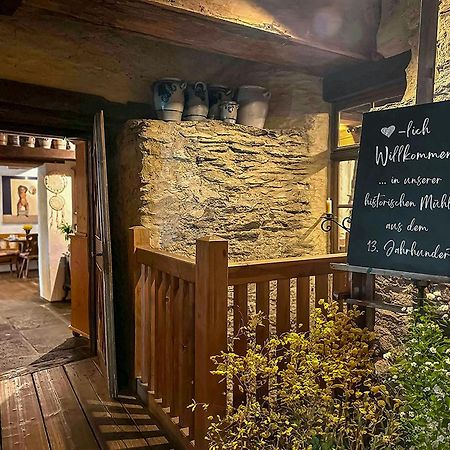 Landgasthof Zum Weissen Schwanen Braubach Exterior foto